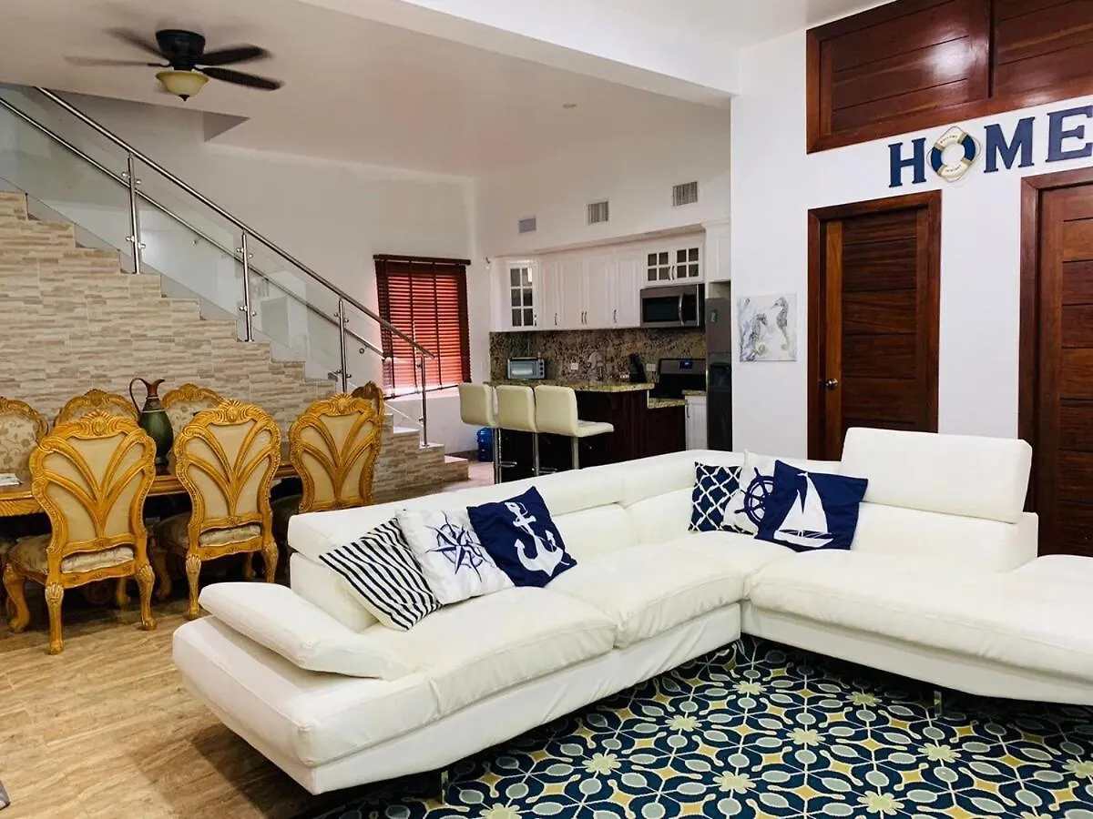 Villa Romero Boca Chica