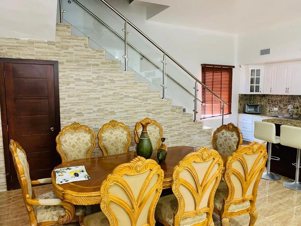 Villa Romero Boca Chica