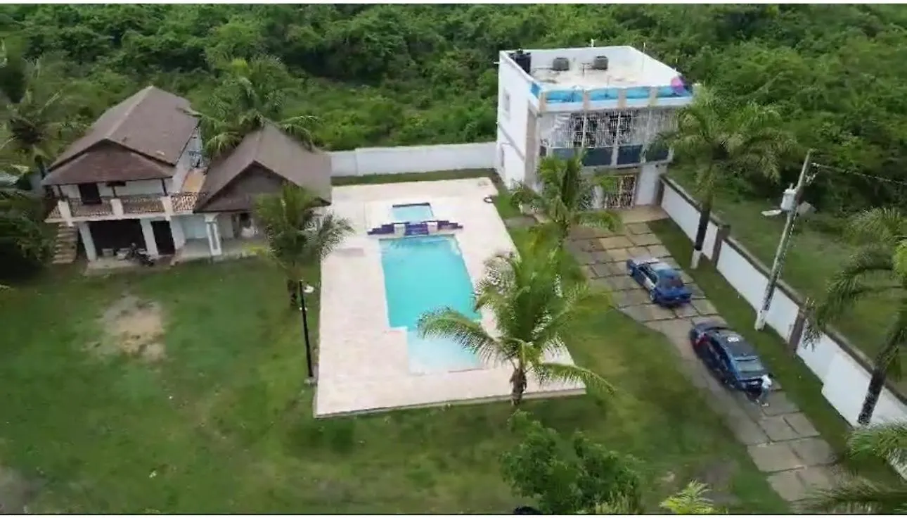 Villa Romero Boca Chica